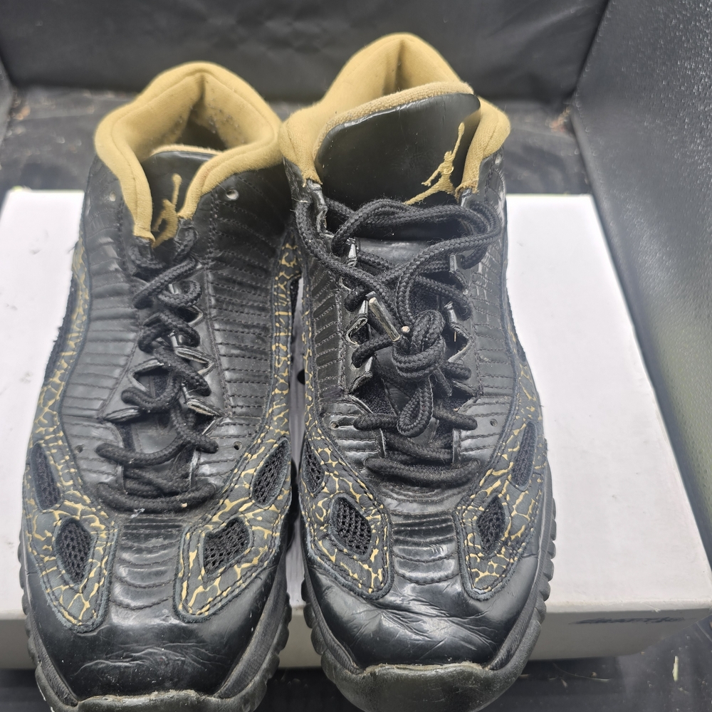 Nike Black‎ and Gold Athletic Shoes Women Size 12 Lace Up
